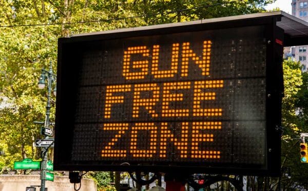 gun free zone iStock-Elisank79 1432356580