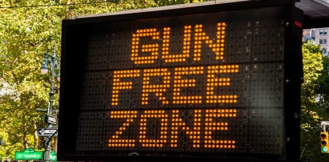 gun free zone iStock-Elisank79 1432356580