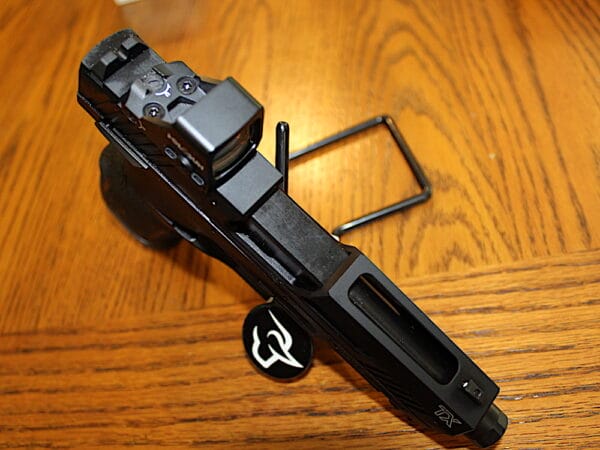 TAURUS TX22 T.O.R.O .22LR Pistol TX22-Holosun top