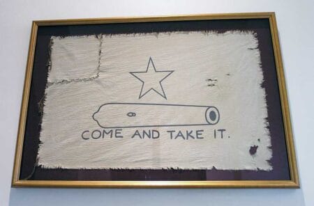 Come and Take It Flag IMG Daniel Mayer, CC BY-SA 3.0, via Wikimedia Commons