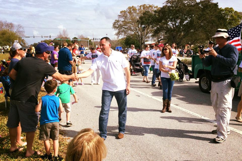 Gun Owners Could Publicly put ‘Former Republican’ Jolly on Spot for Betraying Them