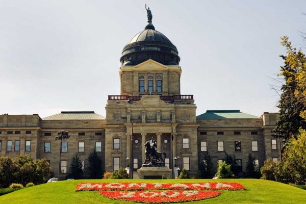 Montana Capitol iStock-Tashka 118922816