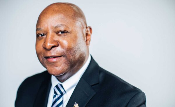 Oregon Democrat James Manning IMG Official Headshot votejamesmanningcom