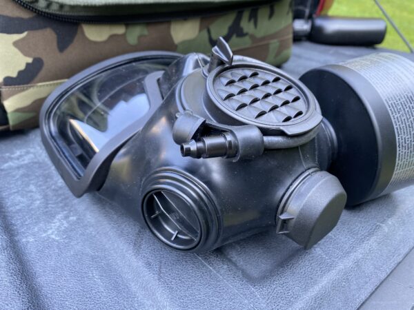 Mira gas mask 40mm canister install