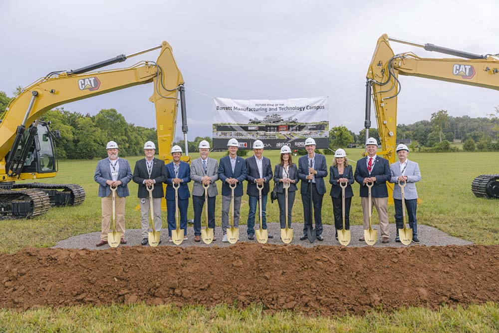 Government officials, NIOA ownership, Barrett Executives and project developers at the BMTC Groundbreaking Ceremony. (Photo by TNECD)