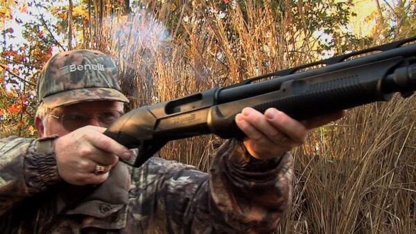 Benelli SuperNova Pump-Action Shotgun IMG Beneli