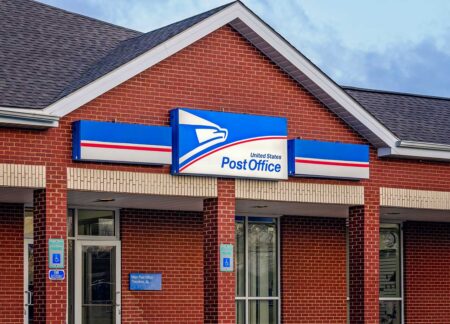 United States Post Office iStock-Carmen K Sisson 2200050167