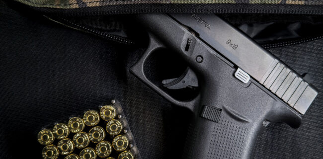 GLOCK-48-Fanny-Pack-iStock-2196791813-(1)