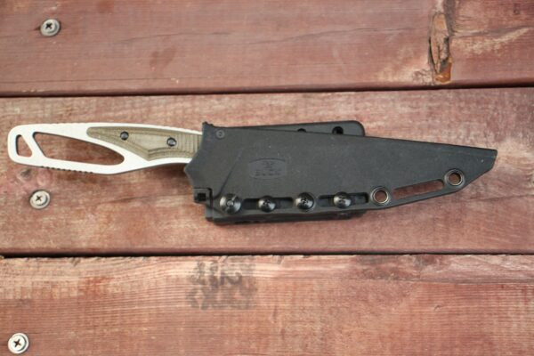 The Buck Paklite Processor knife is a thin profiled processing knife that is comfortable to carry in the backcountry.