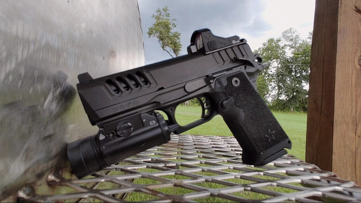 The Staccato P4 HD - The Racecar of Carry Guns